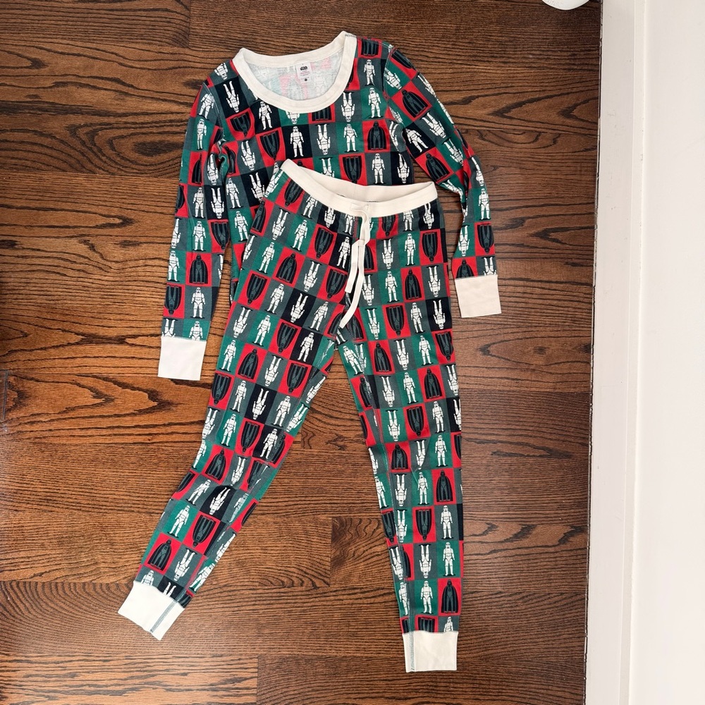 Hanna Andersson Women’s Festive Star Wars Pajamas
